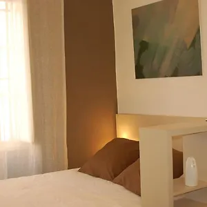 https://studio-centre-ville-aix-en-provence.fr-provencehotel.com